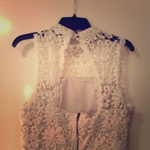 GB White Lace High-neck Sleeveless Dress